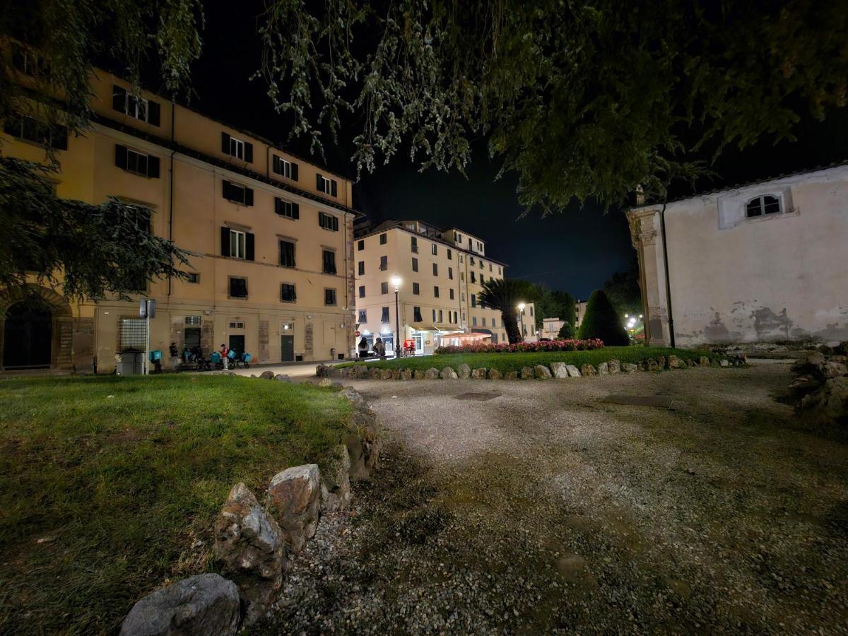 Lucca Walls Dream - Air Cond - Wi-Fi - Panoramic In Front Of The Historical Walls - Bagian luar foto
