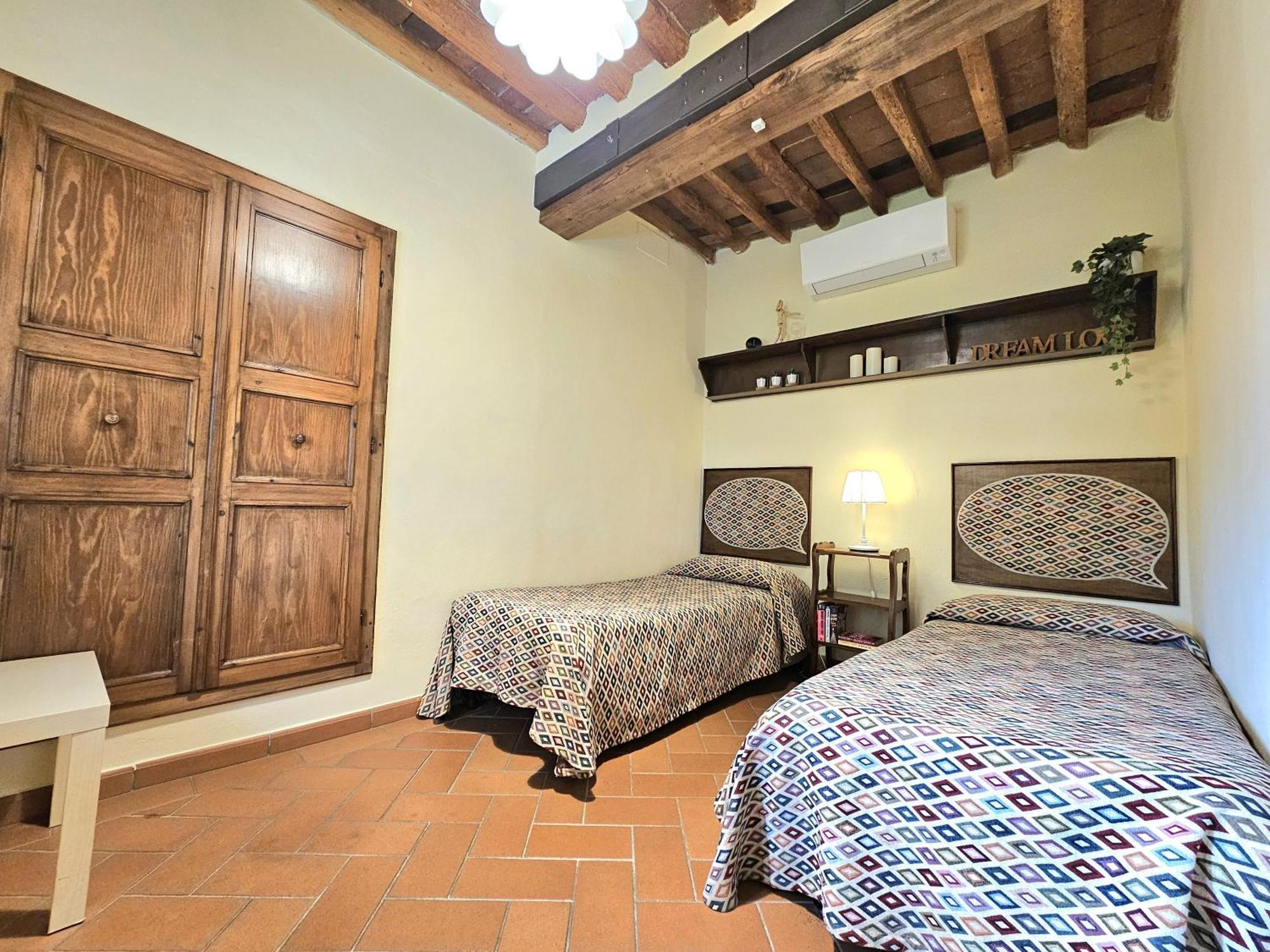 Lucca Walls Dream - Air Cond - Wi-Fi - Panoramic In Front Of The Historical Walls - Bagian luar foto